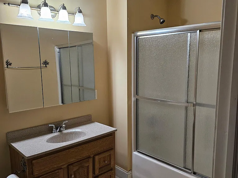 42 S Main St #3D — Photo 10