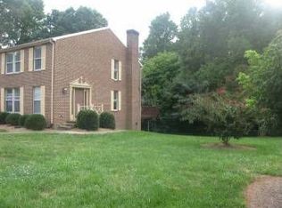 1800 Sara Ln, Raleigh, NC 27606