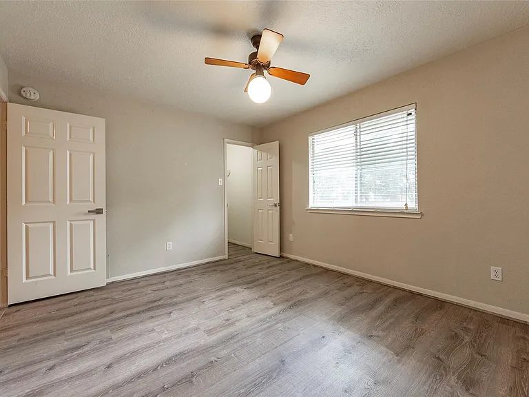 1227 Mabry Mill Rd — Photo 30