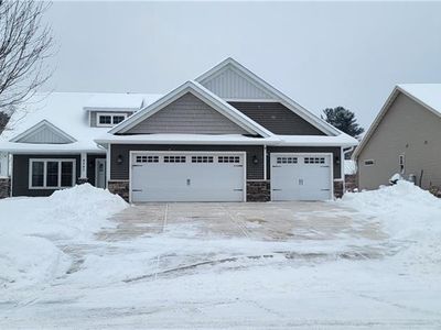 4240 Clay Street, Eau Claire, WI, 54701