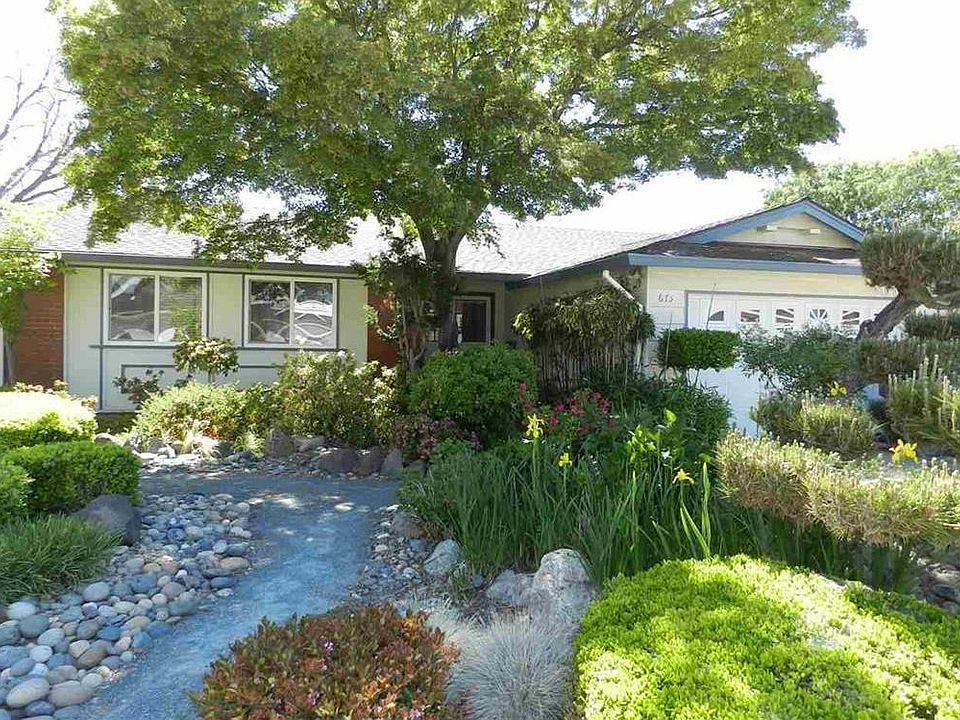 1st image of 675 Lido Dr