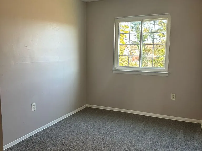 3908 Groveland Ave — Photo 6
