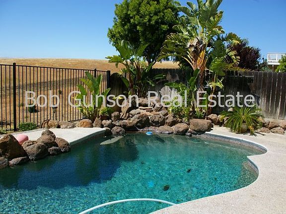 2nd image of 5448 Southwood Way