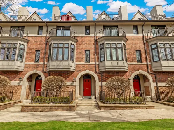 1008 East Lyon STREET, Milwaukee, WI 53202