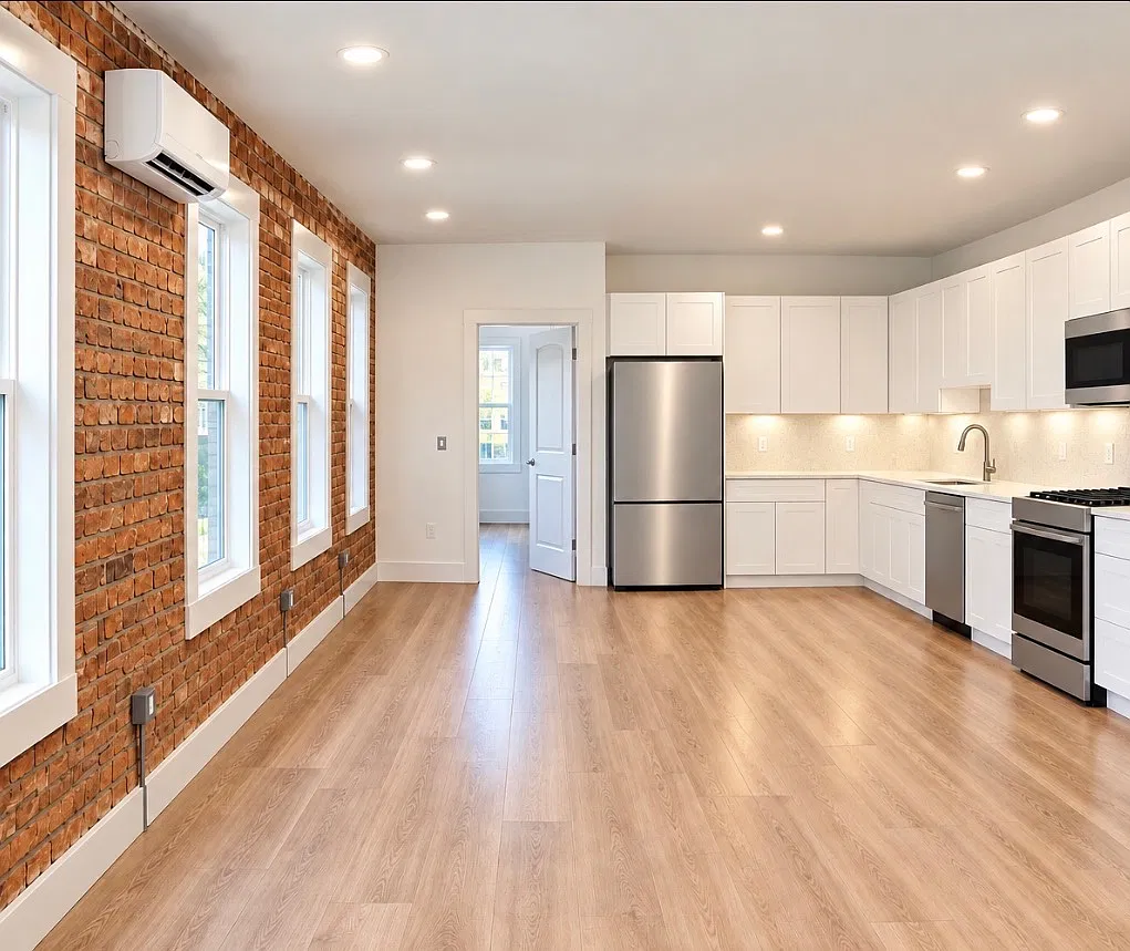 3 bed, $2,900 — Photo 1