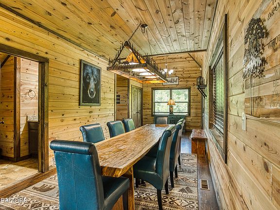 12th image of this home