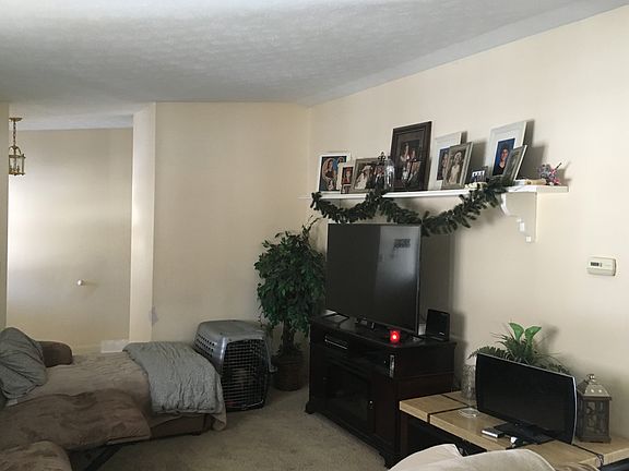 3rd image of 6340 Candlewood Ct