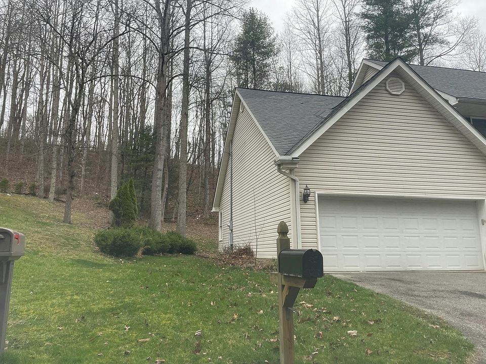 216 Skyview Dr, Beckley, WV 25801 Zillow