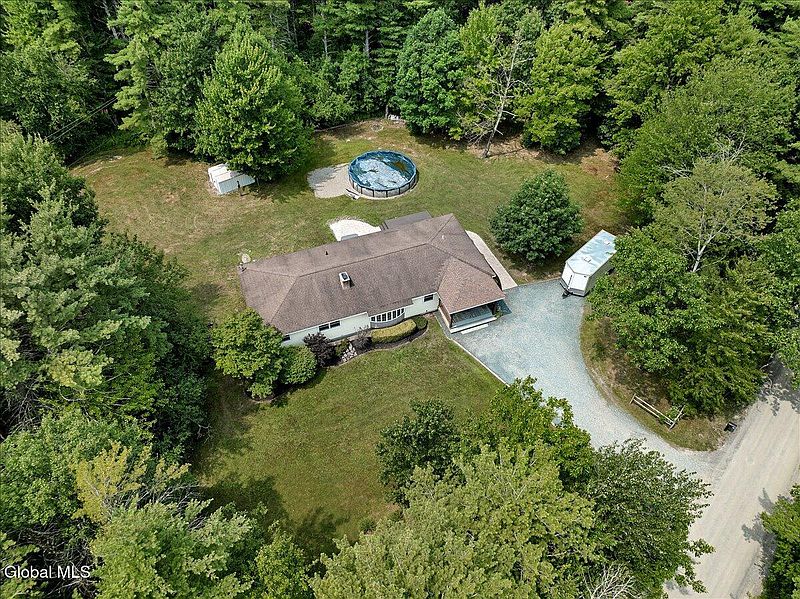 3rd image of 54 Cold Springs Road