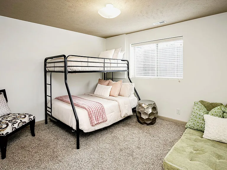 14213 Wood Valley Dr — Photo 31
