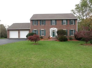 188 Stayman Rd, Roanoke, VA 24019