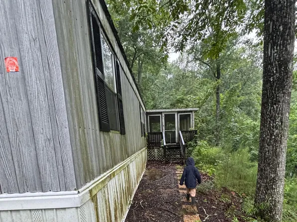 211 Mauldin Ln, Jasper, AL 35504