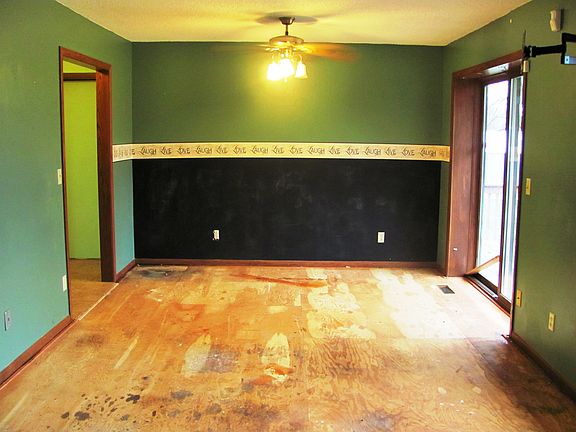 3rd image of 3378 County Road 5 NW