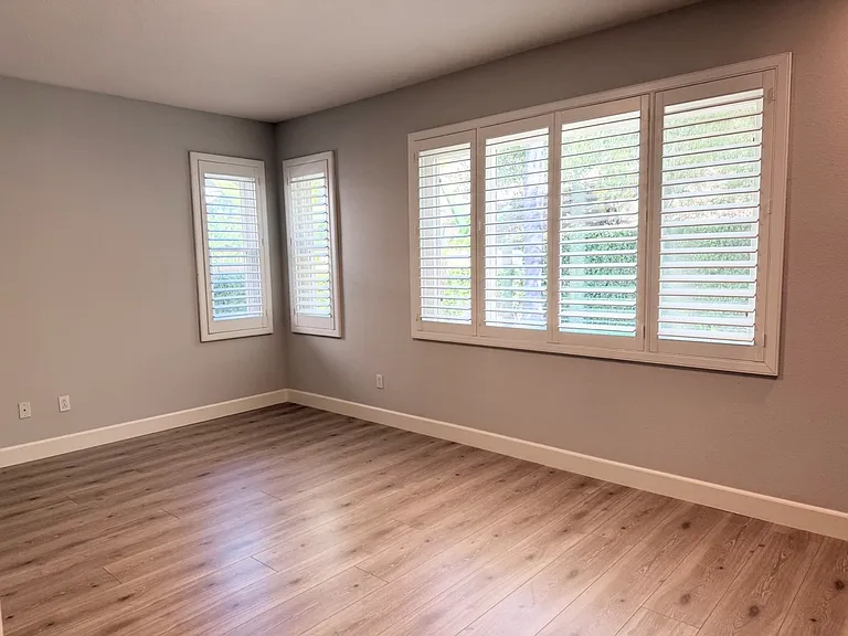 4370 Camino De La Rosa — Photo 9