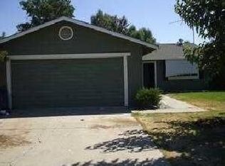 1114 Lawndale Ave, Merced, CA
