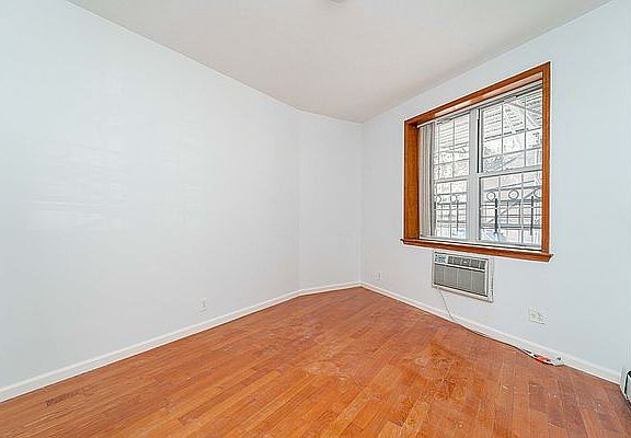 2nd image of 30-01 Newtown Ave #1FF