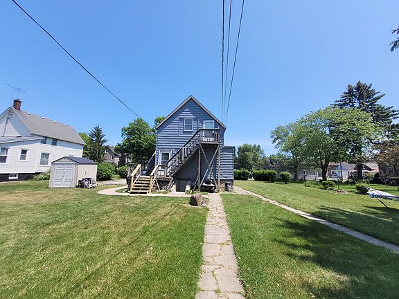 2nd image of 1036 Lincoln St