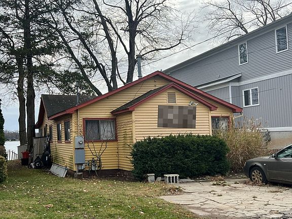 3rd image of 7020 Nesilver Lake Dr