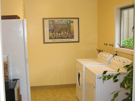 oversized laundry room