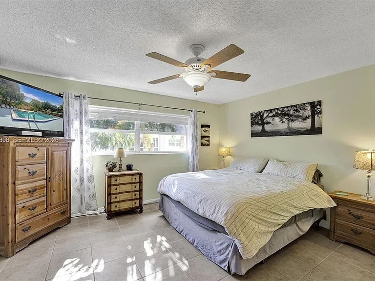 3430 NW 52nd Ave #210 — Photo 15