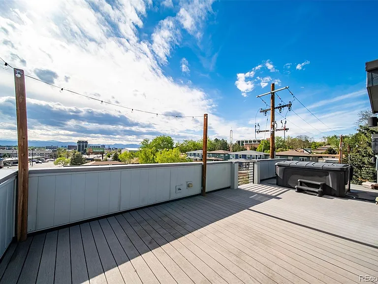 435 S Forest St #6 — Photo 44