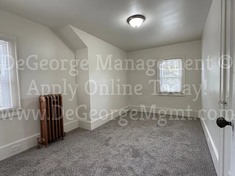Sterling Square Townhomes — Photo 66
