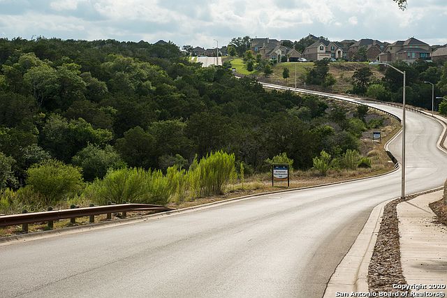 2nd image of 1310 Hidden Cave Dr