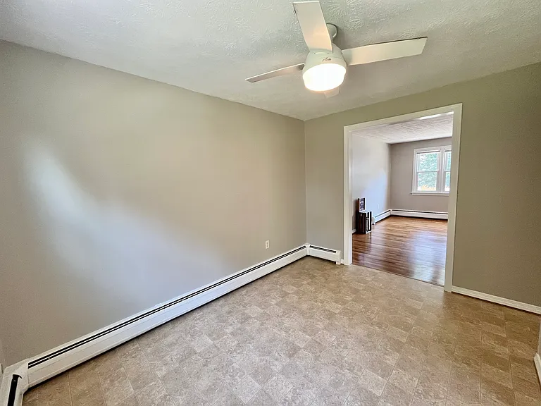 38 Franklin St #2 — Photo 6
