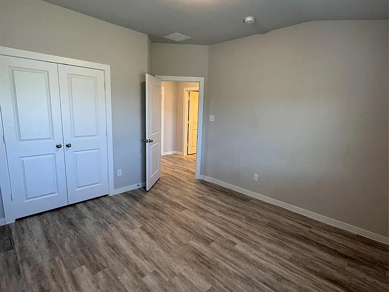 2354 Freshwater Ln — Photo 8