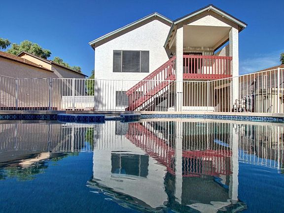 2nd image of 921 S Val Vista Dr Unit 122