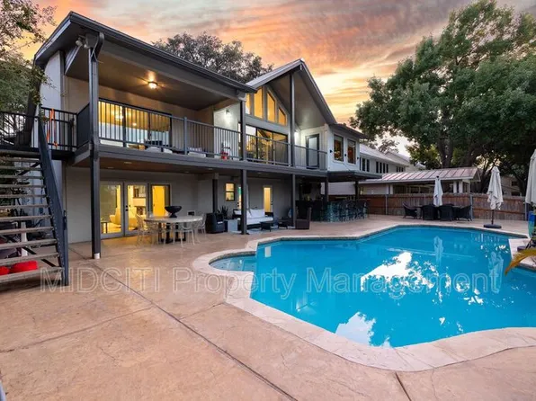 180 Lake Ridge Dr, Seguin, TX 78155