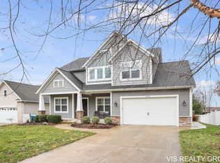 16189 Heron Dr, Spring Lake, MI 49456