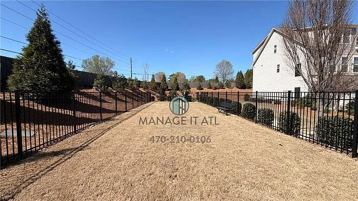2558 Village Park Bnd — Photo 39