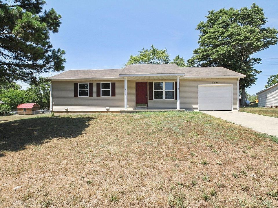 1st image of 1941 Meadow Dr