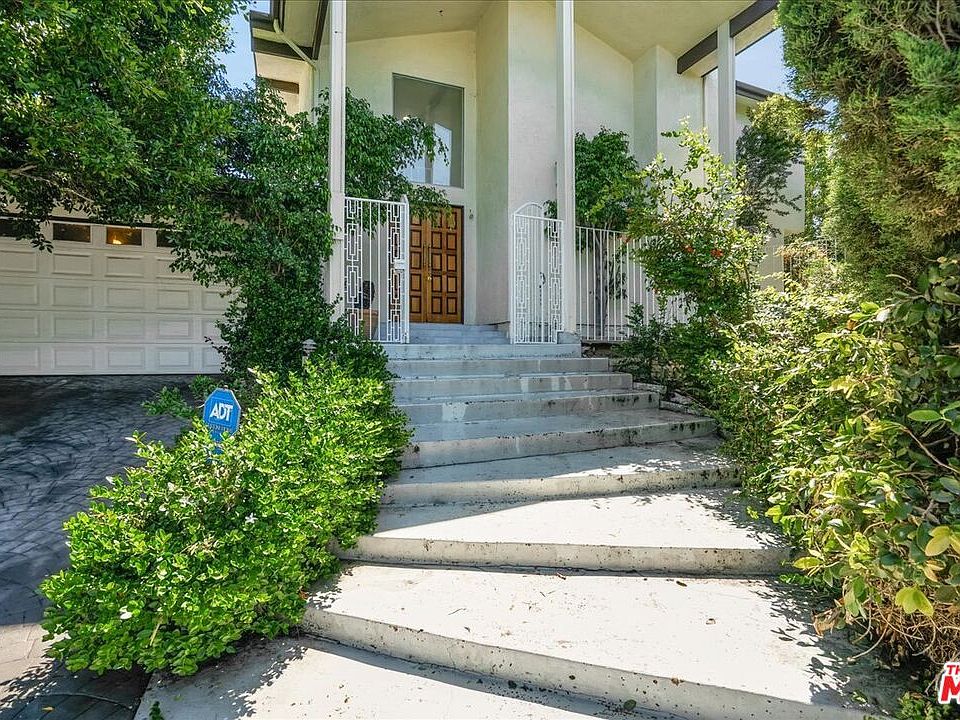 象助 7900 Zeus Dr, Los Angeles, CA 90046 | Zillow