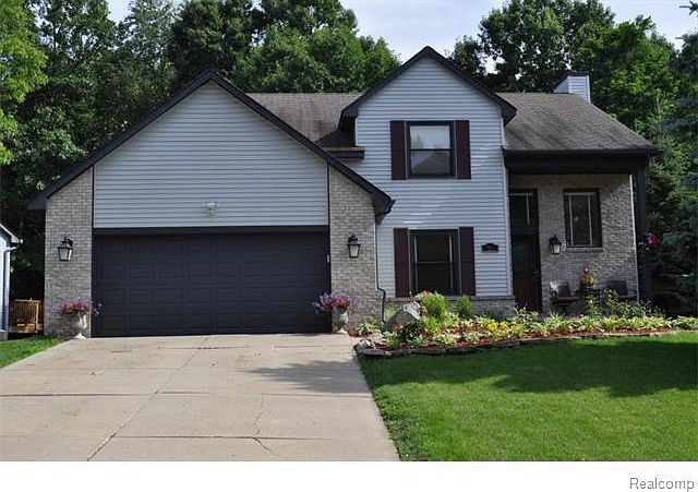 1st image of 7931 Hoffman Dr