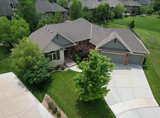 801 N Fairoaks Ct, Andover, KS 67002