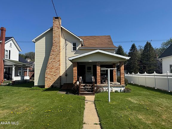 2nd image of 619 Magee Ave