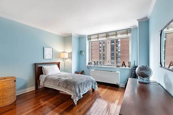 Sold by Corcoran | media 7