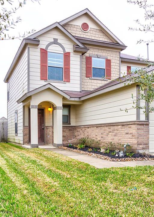 1st image of 7926 Cypress Edge Dr