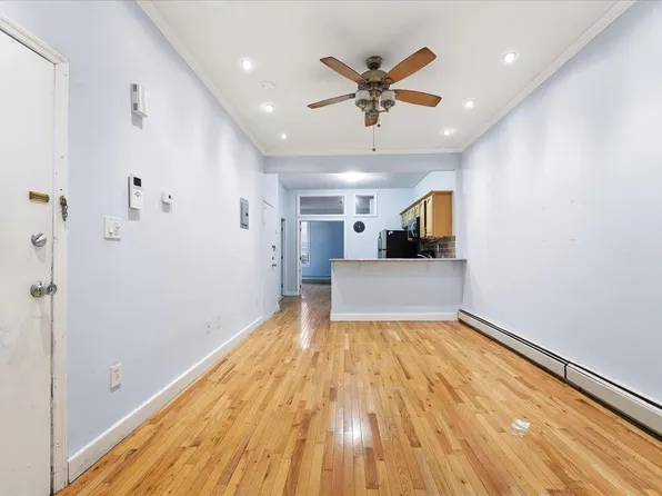 155a Sherman Avenue image 11 of 21