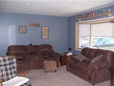 5th image of 23 Gary Ln