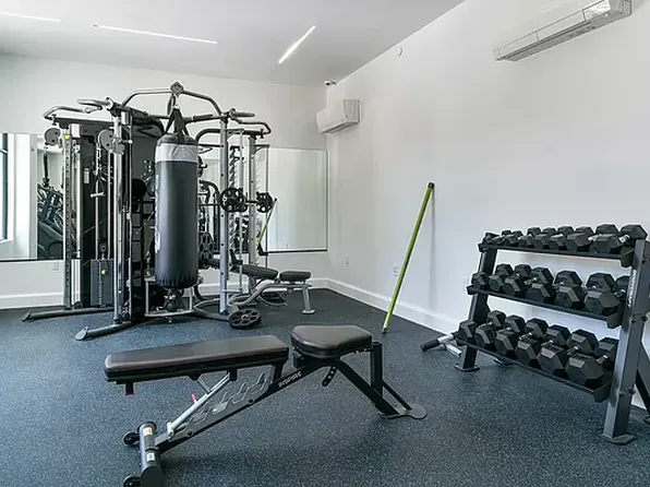 875 4th Avenue image 23 of 24