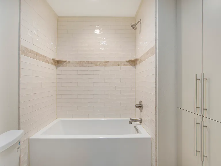 6463 Waverly Way — Photo 20