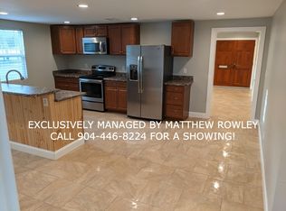 8224 Lone Star Rd, Jacksonville, FL 32211