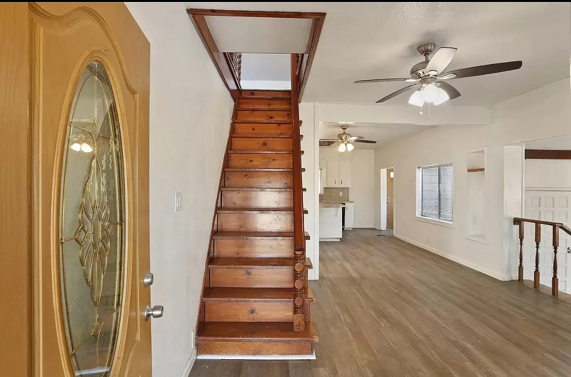 4 bed, 1552 sqft, $3,200 — Photo 2