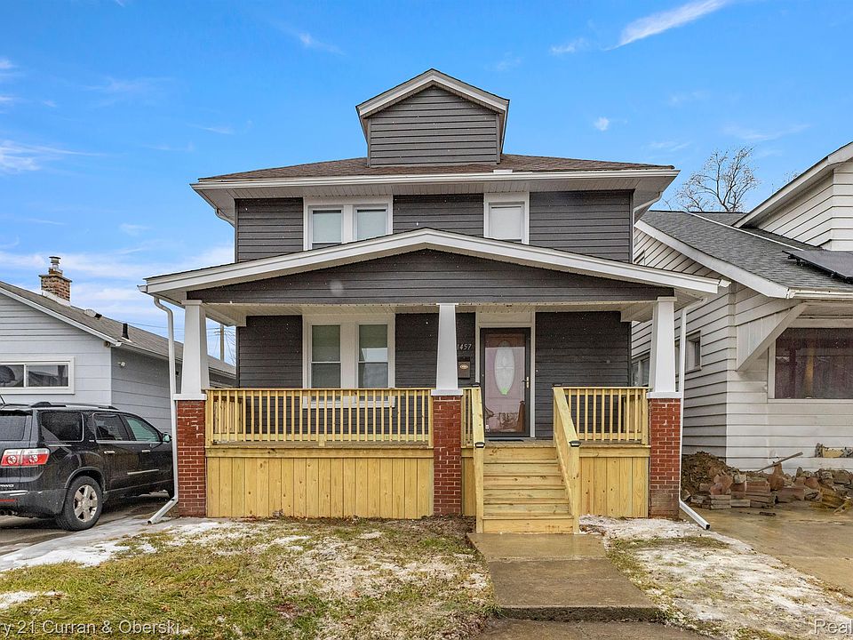1st image of 1457 Warwick Ave