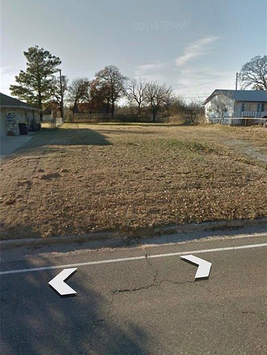2nd image of 1001 S Anderson Rd