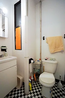 Rented by City Connections Realty | media 12