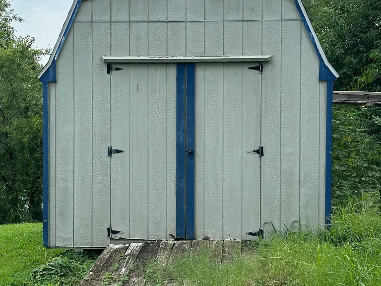 8x10 storage shed